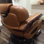 Men's hair KAWADA の理容椅子